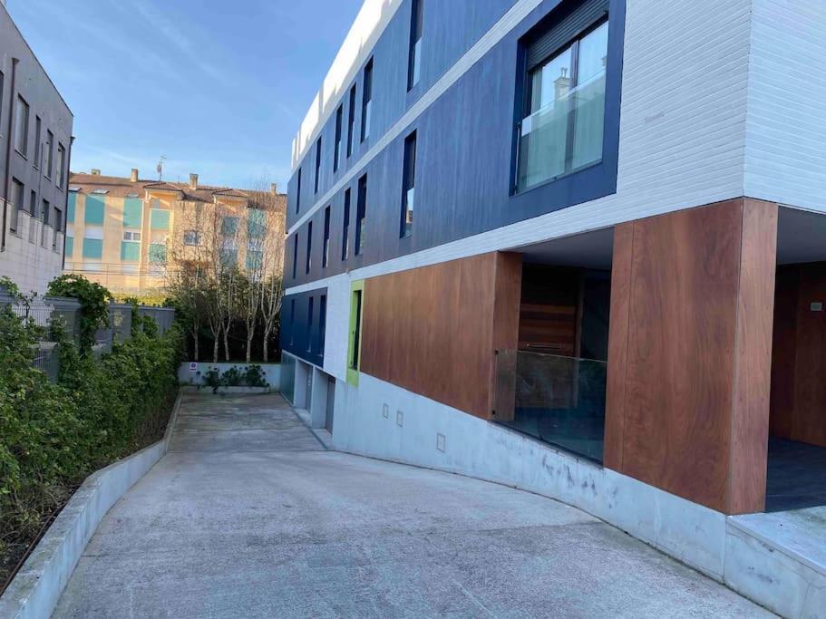 Precioso - Moderno Terraza Y Parking, 2 Hab, 2 Banos, 6-7 Pers - Dispo Abril Y Mayo Llanes Εξωτερικό φωτογραφία